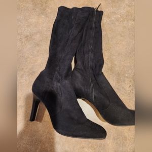 Isaac Mizrahi Black Faux Suede Boots with heel. Size 11